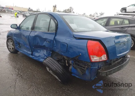 2005 Hyundai Elantra Gls/Gt from USA, damaged, VIN KMHDN46D35U925338